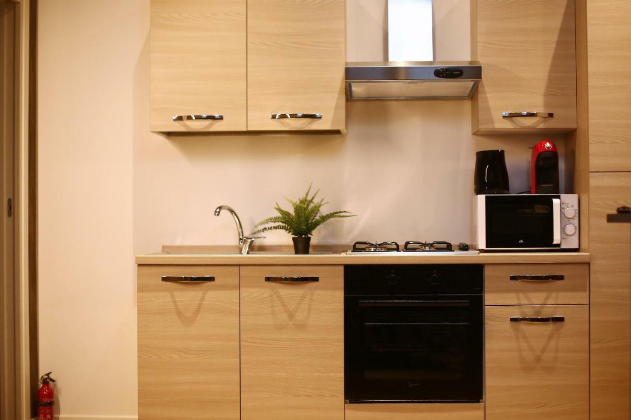 Moscova Attic Near Duomo Apartment Milano Ngoại thất bức ảnh
